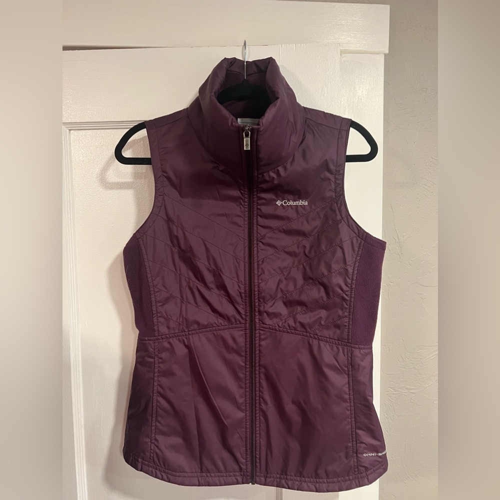 Columbia Vest